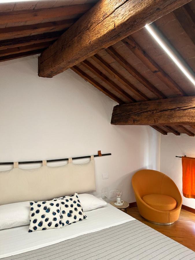 Chez Madame Hotel Ferrara Exterior photo